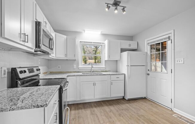 Beautiful 3BR Home in SE Raleigh - Fully Renovated + HUGE Fenced in Yard!