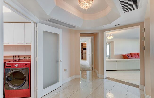 2 beds, 2 baths, $3,450, Unit # 603