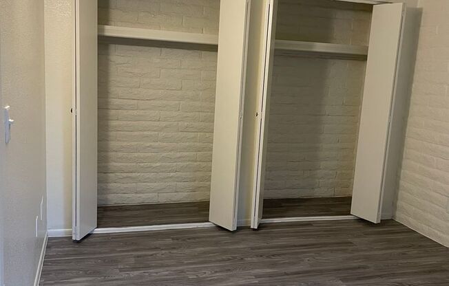 1 bed, 1 bath, 712 sqft, $1,235, Unit 14F