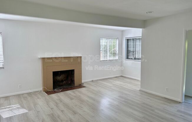 358 N SAN VICENTE BLVD