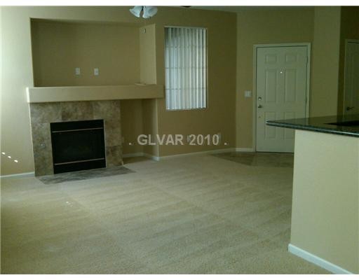 Coming Soon! 10/15/25 Large 3bdrm, 2 bath, 2 car garage