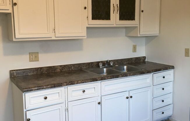 Freshly Updated- 3 Bedroom Ranch Located at 2812 Larwill Ct