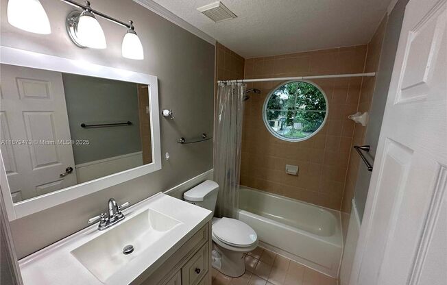 2611 REGALIA WAY COOPER CITY, FL 33026