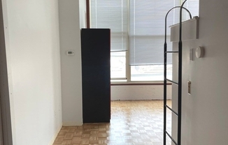 Studio, 1 bath, 480 sqft, $2,600, Unit 212