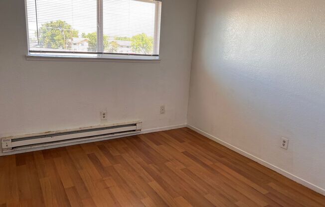 Oakwood Apts.