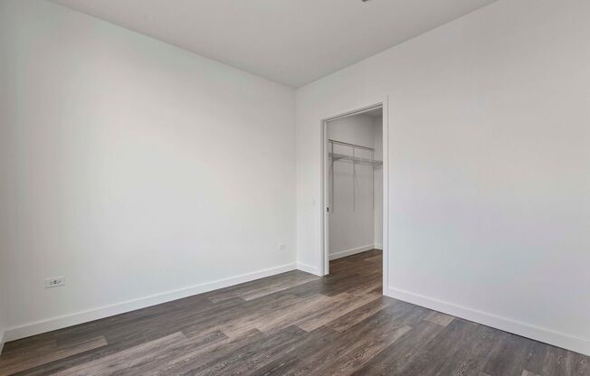 2 beds, 1 bath, 760 sqft, $3,325, Unit 606