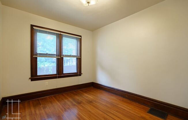 2 beds, 1 bath, $1,285, Unit 441 Alden Ave