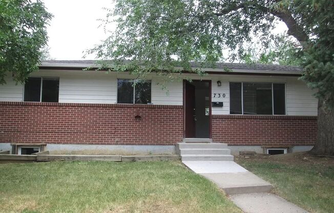 East Boulder Home - 5 bed + Office Available August 11th!