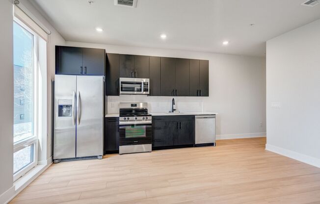 1 bed, 1 bath, 730 sqft, $1,600, Unit 309