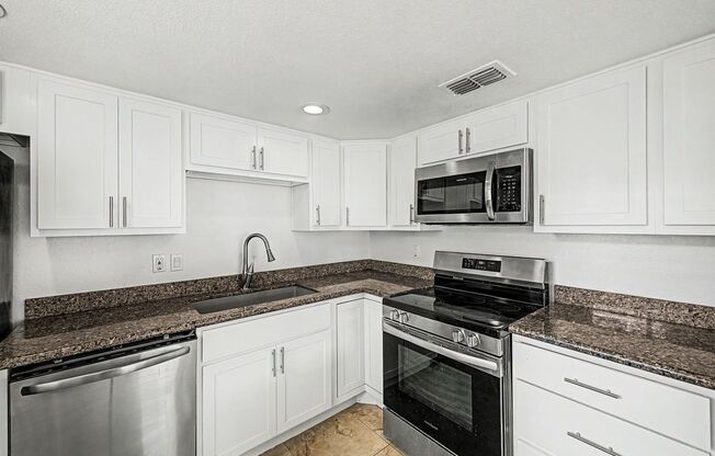 One Bedroom, One Bathroom with Fireplace