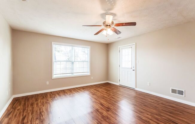 1 bed, 1 bath, 822 sqft, $775, Unit C05