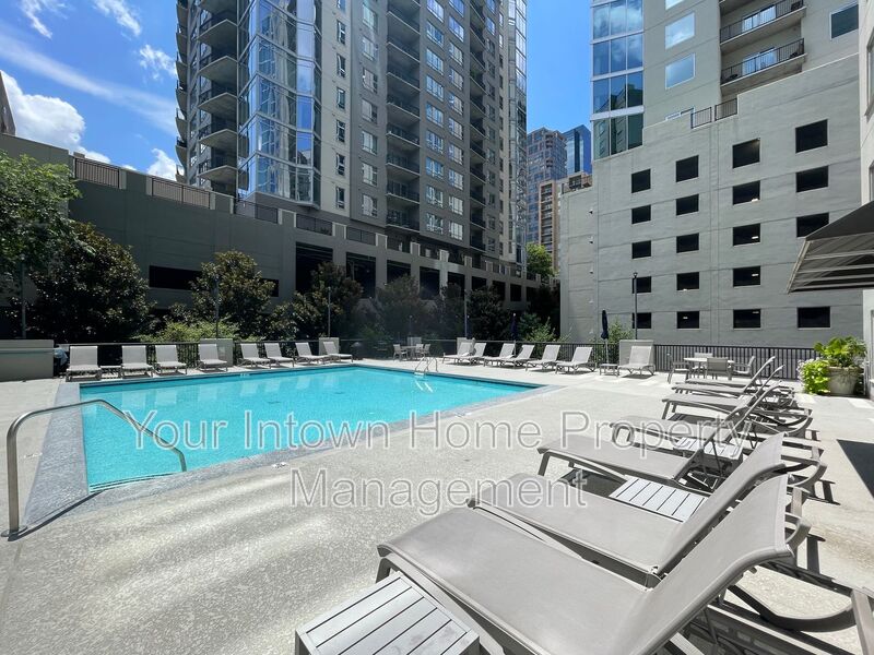 275 13th Street #504