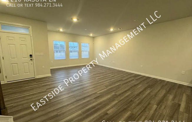 2210 KASOTA LN