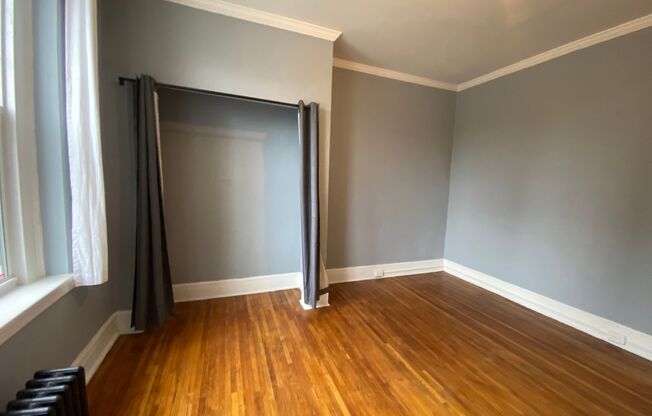 Studio, 1 bath, $875, Unit 213