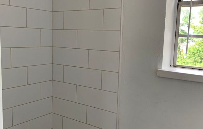 2 beds, 1 bath, 642 sqft, $1,095, Unit 504