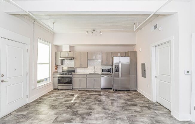 1 bed, 1 bath, 575 sqft, $1,415, Unit Unit A