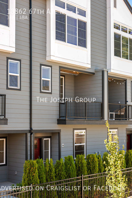 18862 67 AVE NE