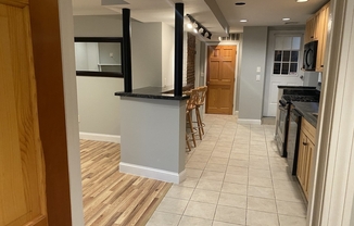 1 bed, 1 bath, 700 sqft, $2,200, Unit LL