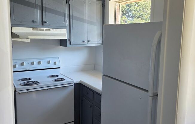 2 BR j