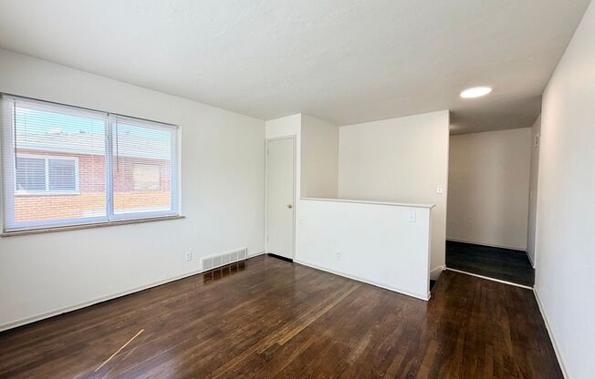 1 bed, 1 bath, 650 sqft, $925, Unit 2815-D