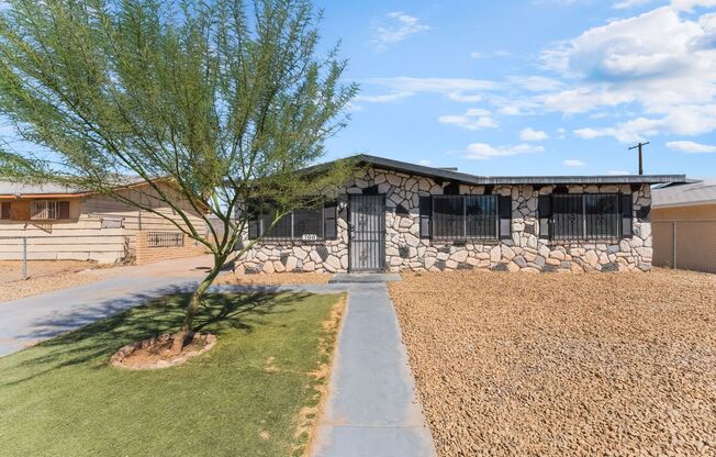 Full remodeled and upgraded 3-bedroom home situated on a spacious lot!