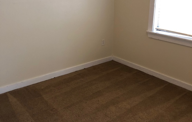 Bungalow with Private Fenced Back Yard. Waiting for you to call it Home.