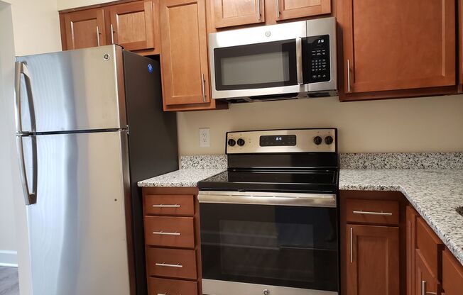 2 beds, 2 baths, 1,000 sqft, $2,250, Unit 14213 #A2