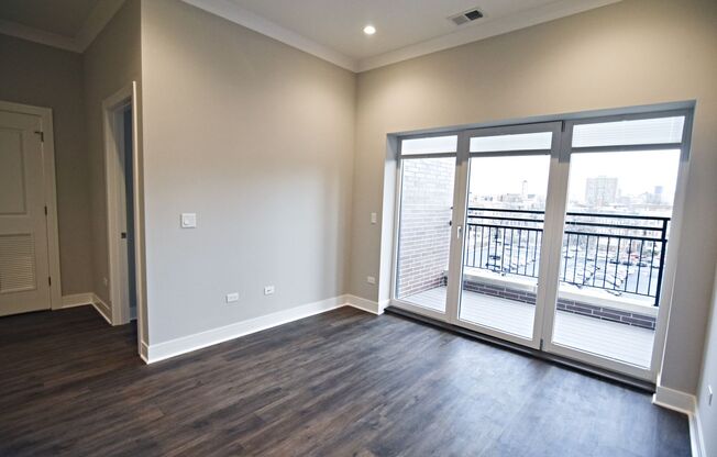 2 beds, 2 baths, 950 sqft, $3,550, Unit 927-301