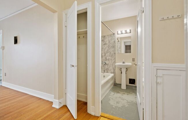 1 bed, 1 bath, 510 sqft, $1,825, Unit 416