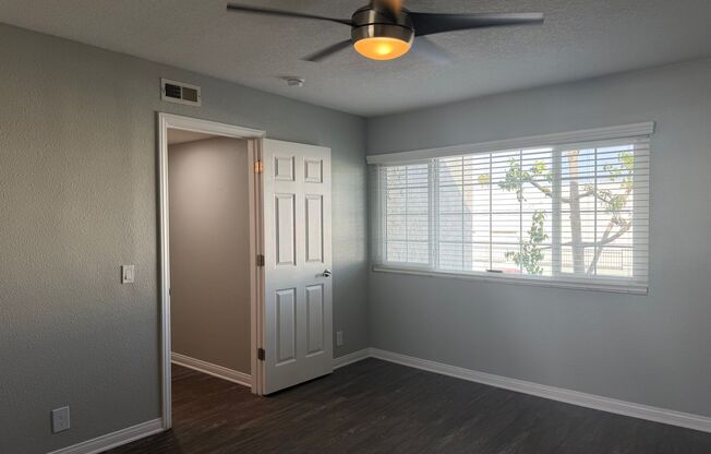 2 beds, 1 bath, 900 sqft, $2,895, Unit 1306