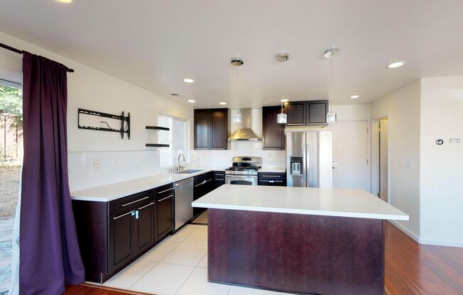 405 Birkhaven Pl, San Jose, CA 95138
