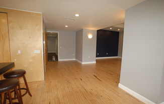 2 beds, 1.5 baths, $2,300