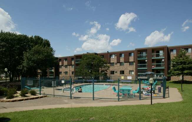 Woodland North Apartments pool summer