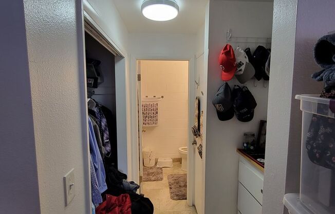 Studio, 1 bath, $1,065, Unit 113