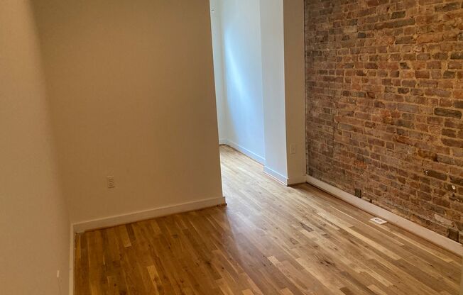 2 beds, 2 baths, 1,000 sqft, $1,799, Unit 22-2