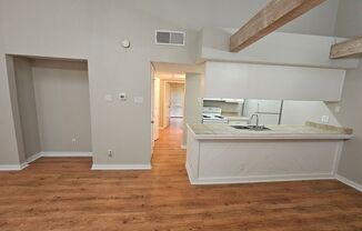 2 beds, 2 baths, $1,295