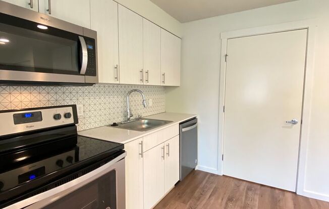 Studio, 1 bath, 175 sqft, $1,895, Unit 209-MFTE