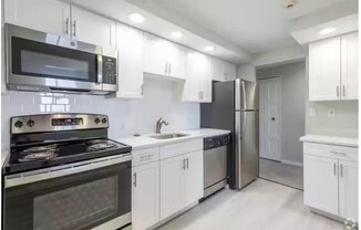1 bed, 1 bath, 850 sqft, $2,350, Unit 306