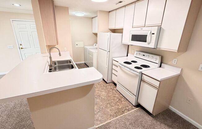 2 beds, 1 bath, 1,047 sqft, $1,217, Unit 07-301