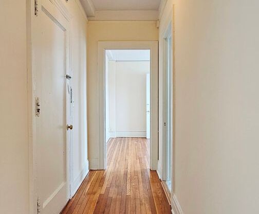 2 beds, 2 baths, 775 sqft, $1,850, Unit 505