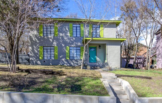 3904 Maplewood Ave