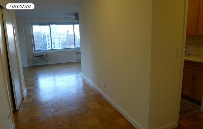 2 beds, 2 baths, 1,142 sqft, $6,400, Unit 18C