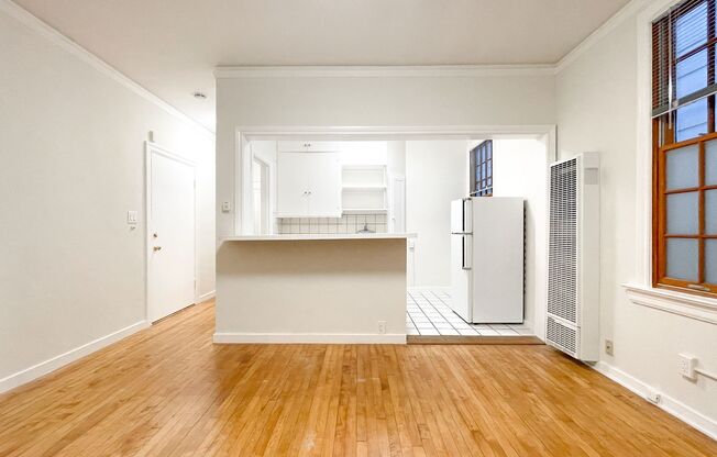 Studio, 1 bath, $2,095, Unit 02