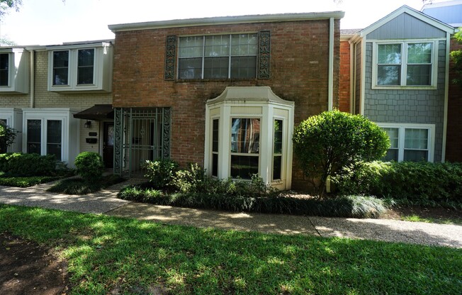 Charming Updated Two-Story Home in Gated Community – Prime Location Near Memorial & Westheimer!