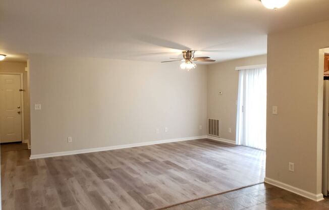 1 bed, 1 bath, $1,995, Unit B15