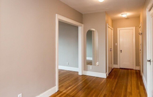 48 STRATHMORE RD