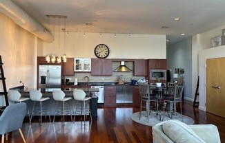 10 OCEAN AVE