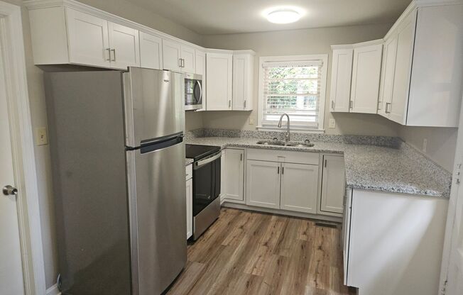 Smyrna Heights Bungalow - Renovated