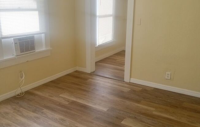 2 beds, 1 bath, $1,750