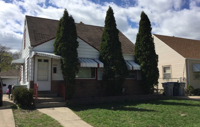 3 Bedroom Single Family Home
